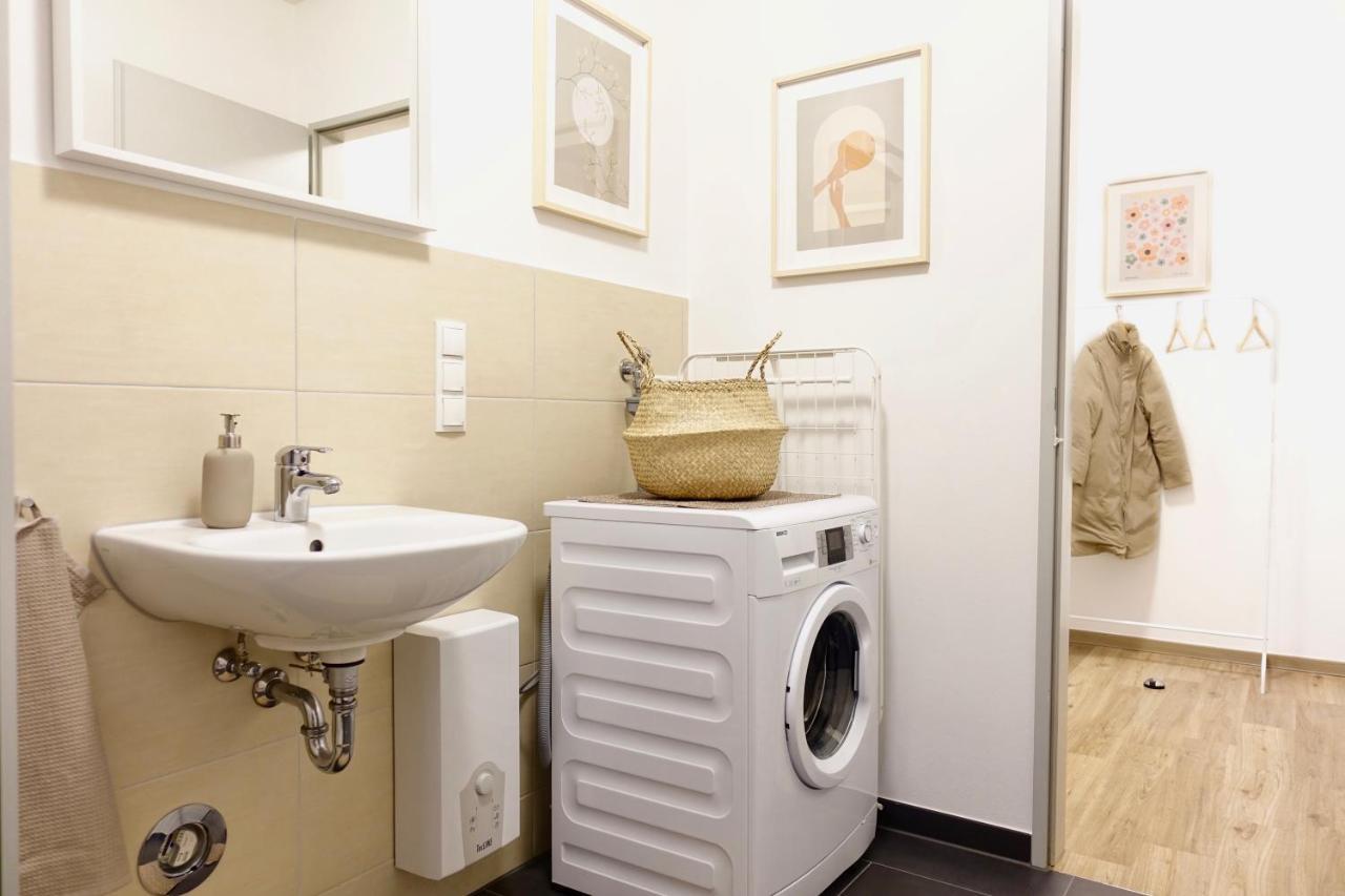 Modernes Apartment, Stadtnah, Stellplatz, Naehe Mosel Koblenz  Ngoại thất bức ảnh